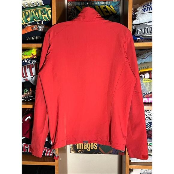 Women’s Patagonia Full Zip Red Performance Jacket - Picture 6 of 8